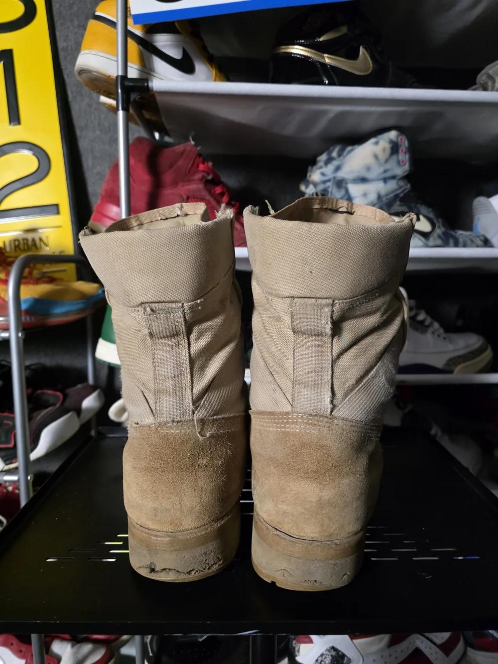 🔥 Vibram Men's Size 10 Tan Suede Tactical Lace-Up Boots
